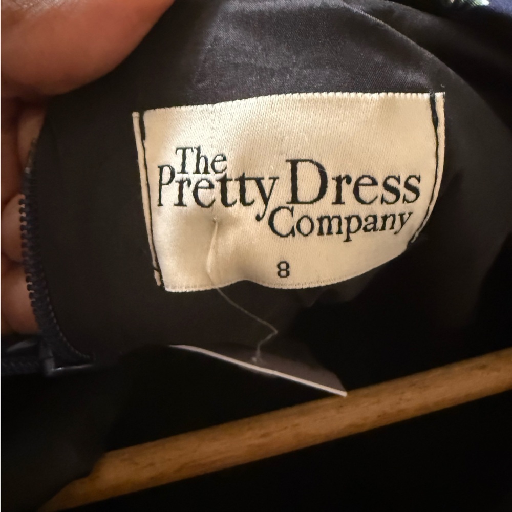Pretty Dress Co Valencia Hepburn Dress - Picture 4 of 5